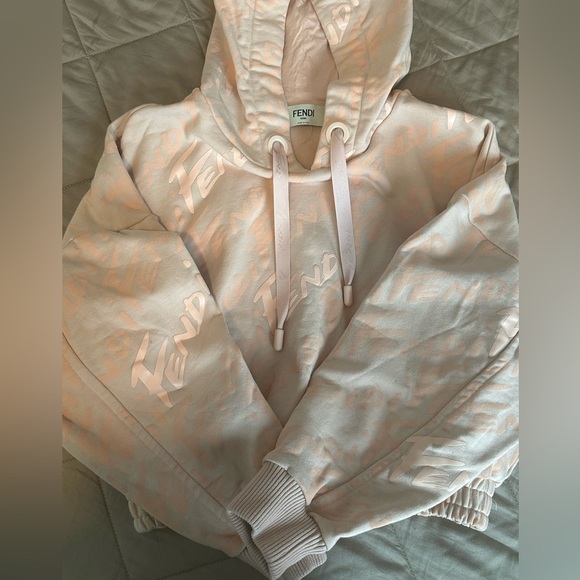 FENDI hoodie - Picture 6 of 7